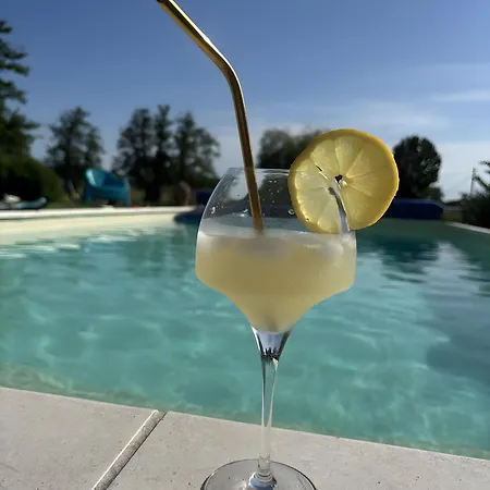 Bed & Breakfast La Hulotte De Labarthe 3*