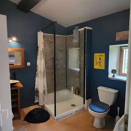 Bed & Breakfast La Hulotte De Labarthe Mazeres (Gironde)